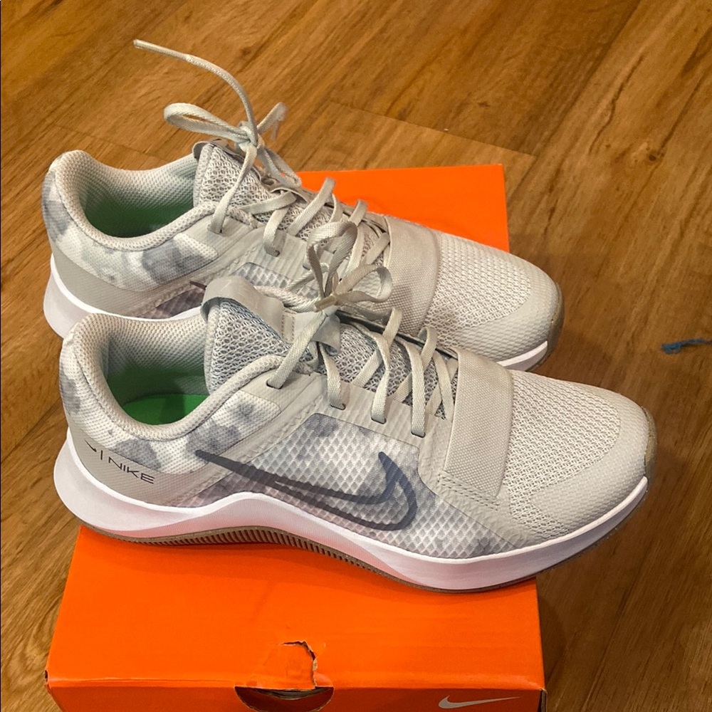 Nike MC trainer 2 PRM NWT